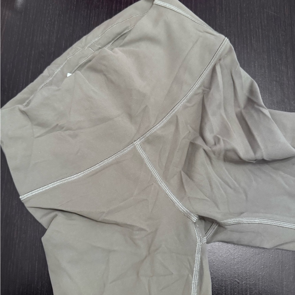 Lululemon WUNDER TRAIN 25” LEGGINGS